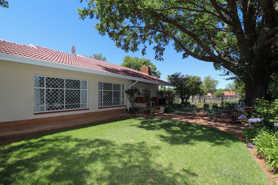 3 Bedroom Property for Sale in Flamwood North West